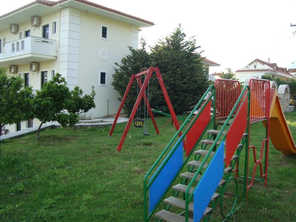 Ferienwohnung Kourtis Paramythia Exterior foto